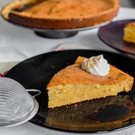 Greek Yogurt and Lemon Cake