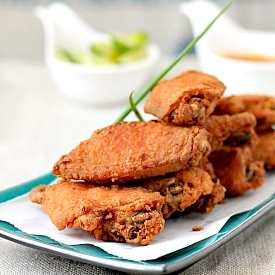 Vietnamese Fried Chicken Wings