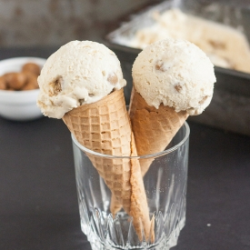 Maple Gingerbread Ice Cream