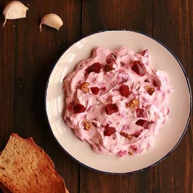 Beetroot and Greek Yogurt Salad