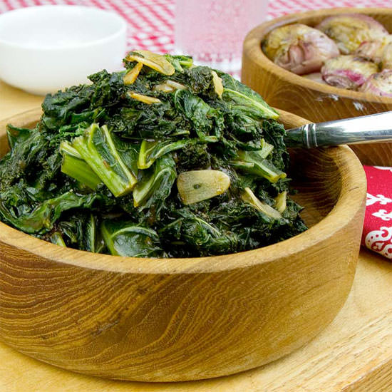 Garlicky BBQ Kale