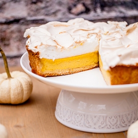 Pumpkin meringue tart