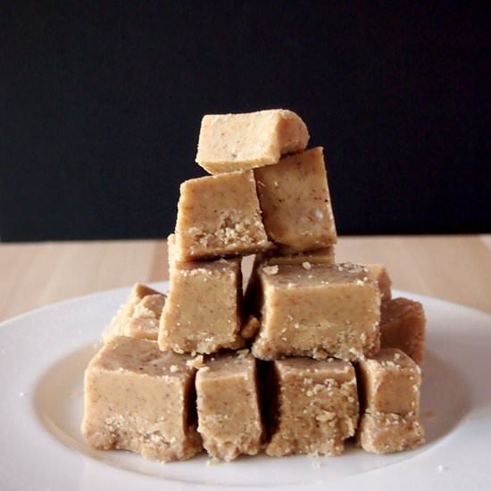 Easy Almond Butter Fudge