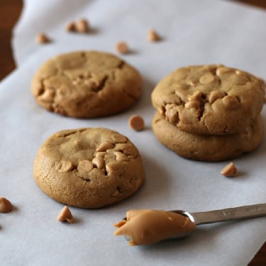 Bakery Style Peanut Butter Cookies