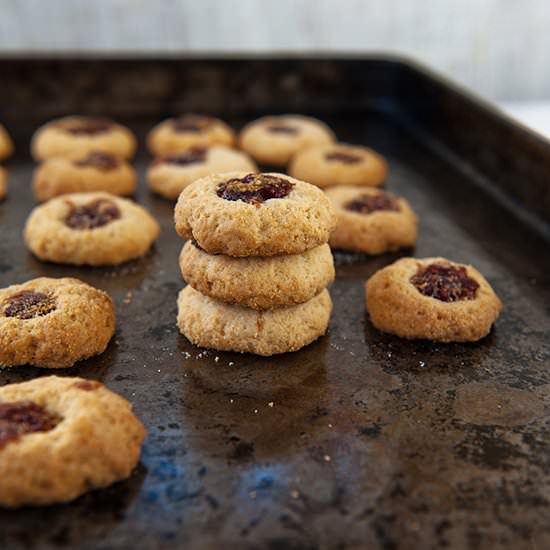 Strawberry Jam Biscuits