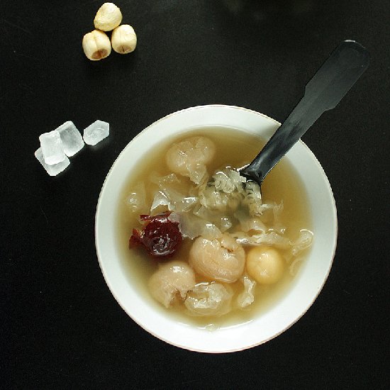 Longan and Snow Fungus Sweet Soup