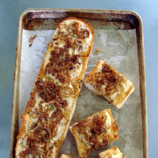 Cheesy French Onion Soup Bread