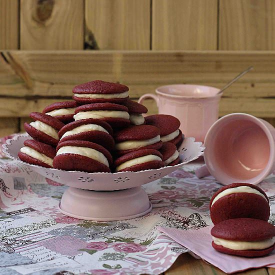 Red Velvet Whoopie Pies