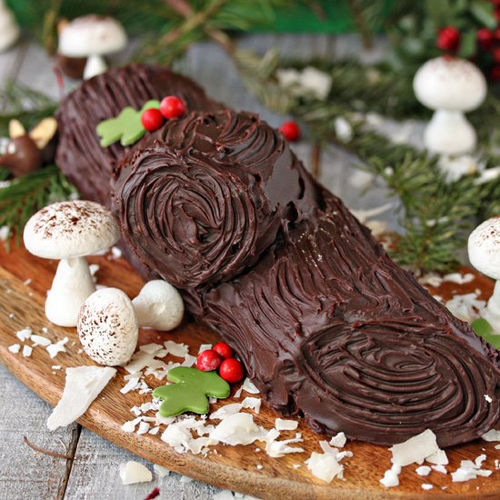 Peanut Butter Cup Yule Log