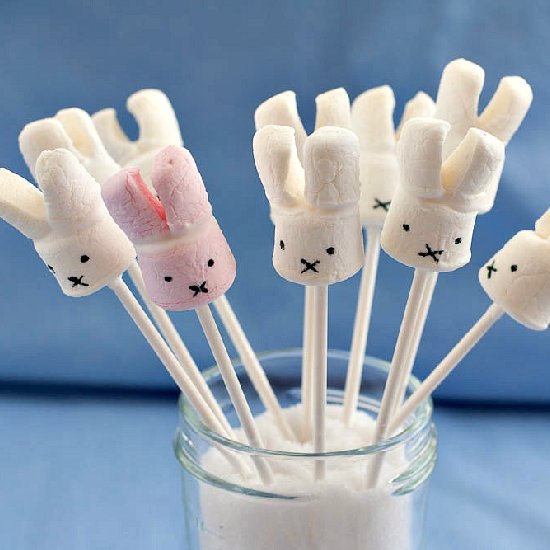 Miffy Marshmallow Pops