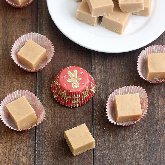 4-Ingredient Peanut Butter Fudge