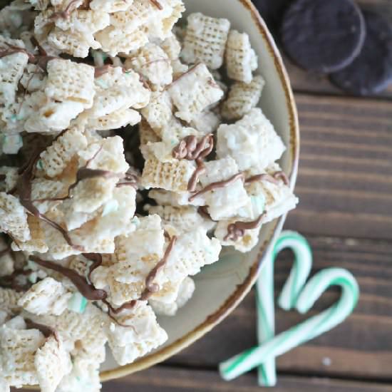 Peppermint Pattie Chex Mix