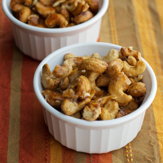 Honey Cinnamon Roasted Cashews