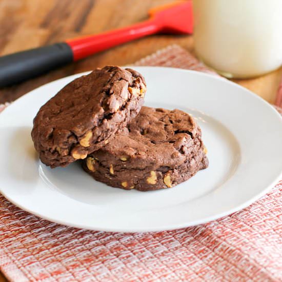 Giant Dark Chocolate Cookies