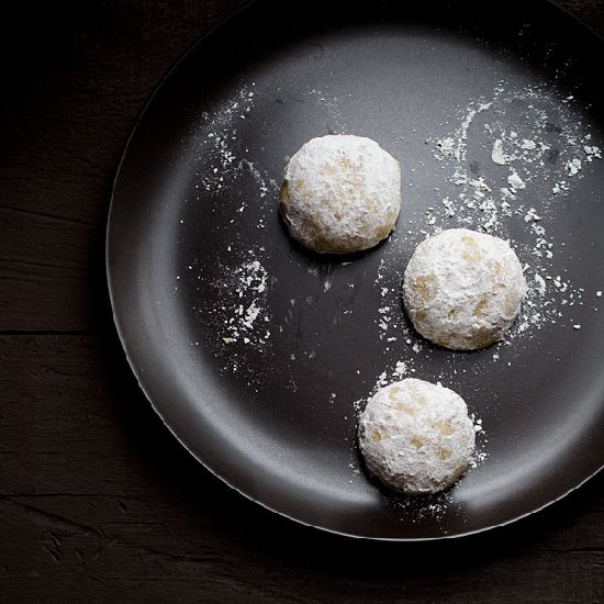 Chai Spiced Pistachio Cookies