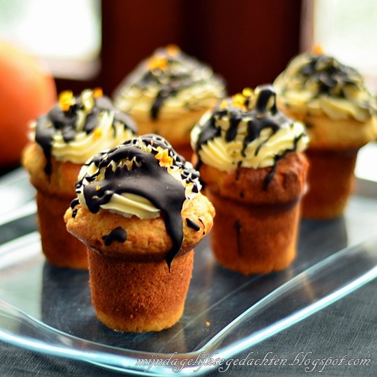 Orange Chocolate Yoghurt Cupcakes