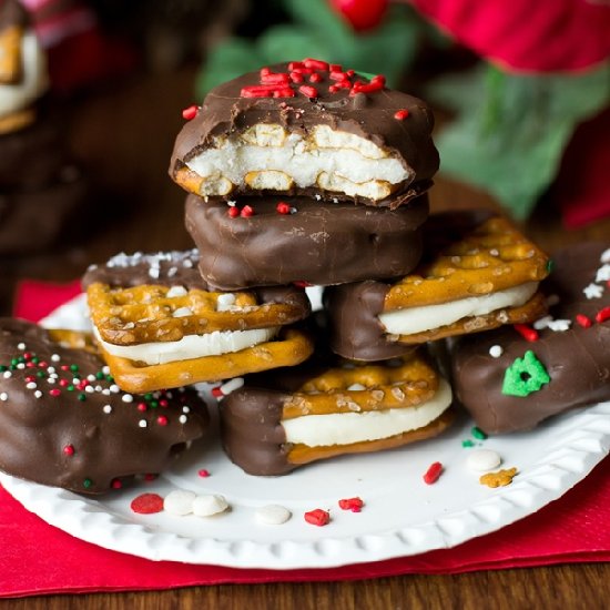 Peppermint Patty Pretzel Bites