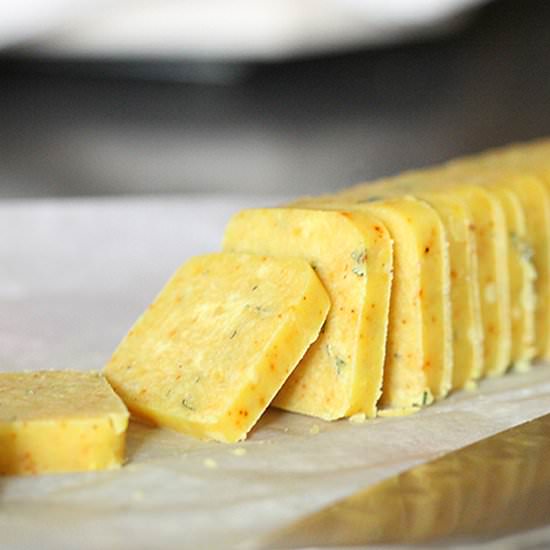 Easy-Cheesy Herbed Crackers