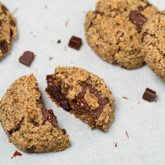 Eggnog Chocolate Almond Cookies