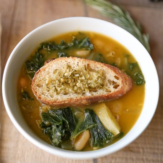 Potato, White Bean & Kale Soup