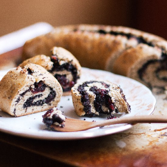 Poppy Seed Roll