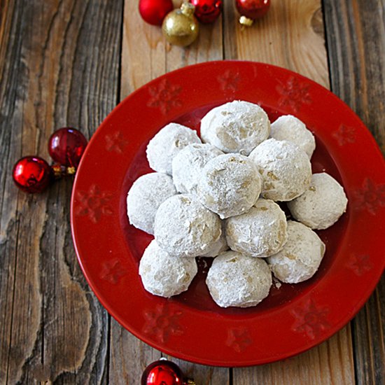 Chai Snowball Cookies