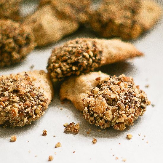 Chocolate Gingery Pecan Shortbread