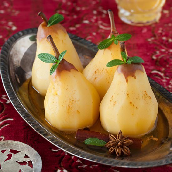 Poached Pears in Spicy Apple Wine