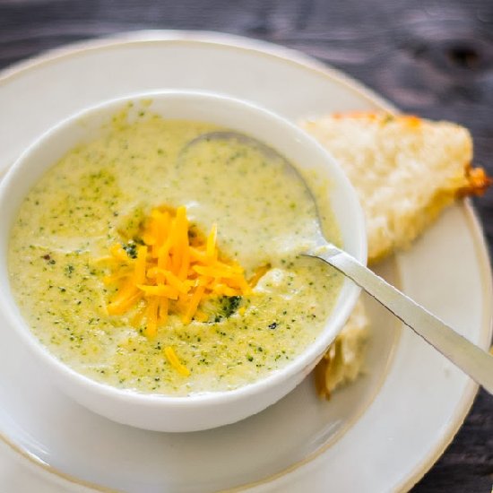 Creamy Broccoli Cheddar Soup