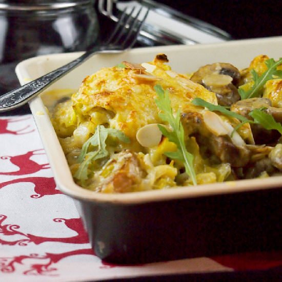 Steaks Baked in a Creamy Leek