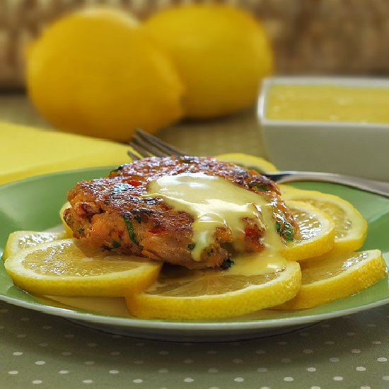 Crabcakes with Lemon Aioli