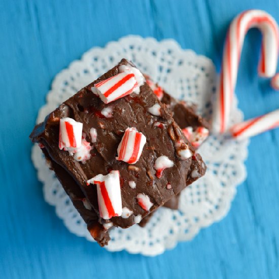 Easy Candy Cane Fudge