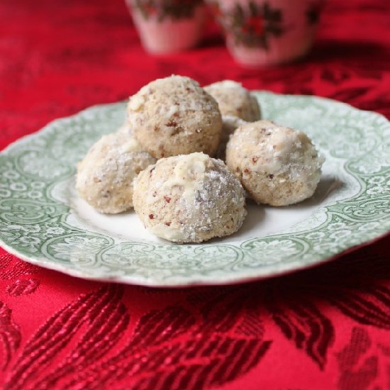 Pecan Puffs Cookies