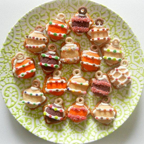 Ornament Cookie and Pretzel Snacks