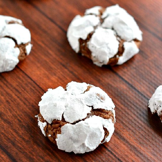 Chocolate Crinkle Cookies