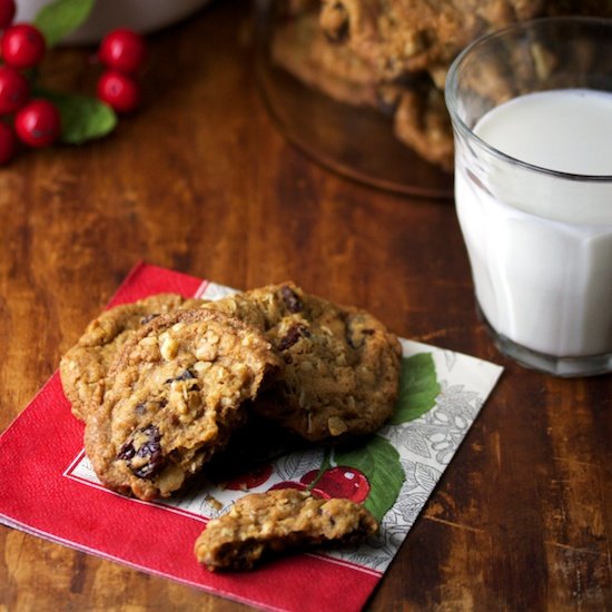 Dried Cherry Oatmeal Cookies