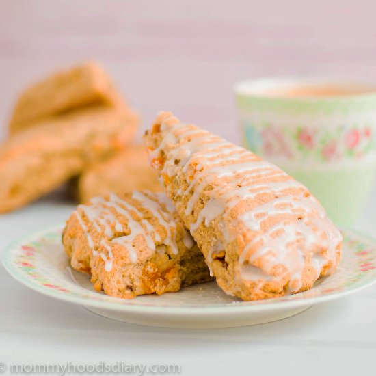 Gingerbread Apricot Scones