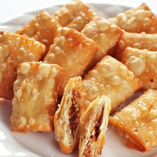 Wonton Peanut and Sesame Seeds