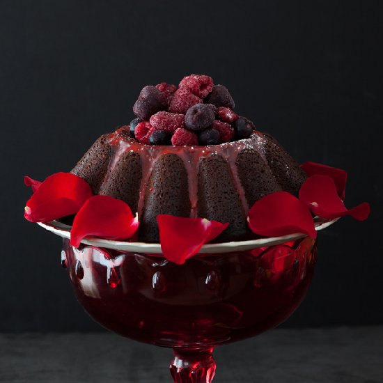 Dark Chocolate Brandy & Cherry Cake