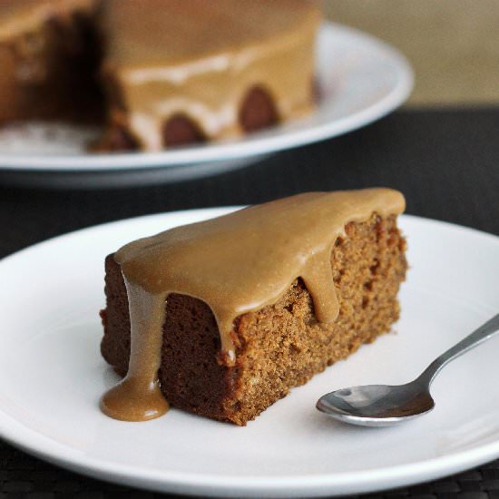 Classic Glazed Gingerbread Cake