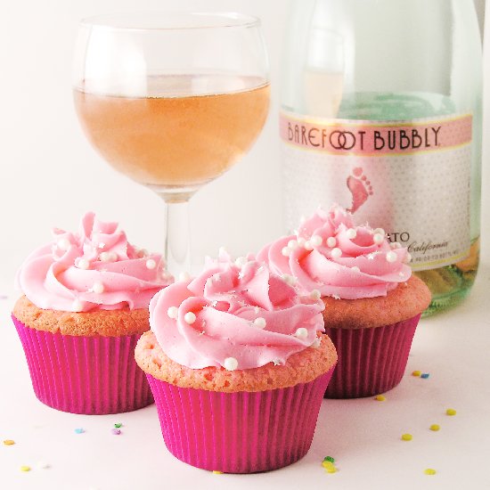 Raspberry Pink Champagne Cupcakes!