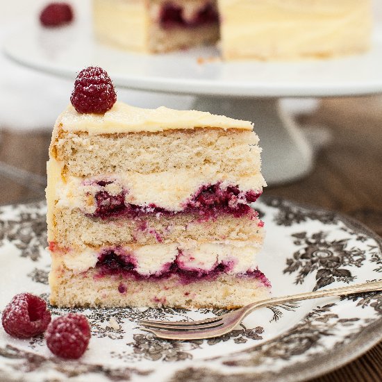 Frostbitten Raspberry Cake