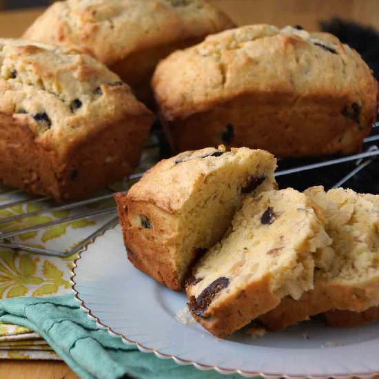 Fig, Almond & Rosemary Bread