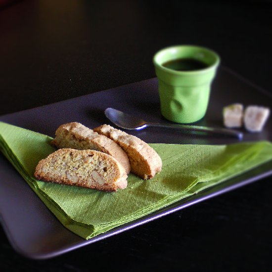 Walnut Pepper Biscotti