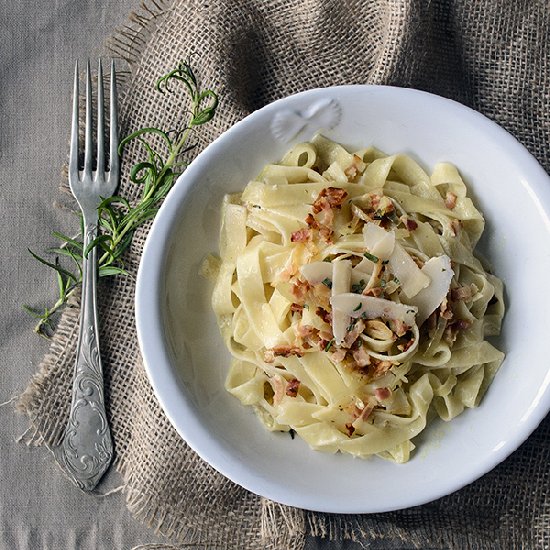 Tagliatelle with Cream-Wine Sauce