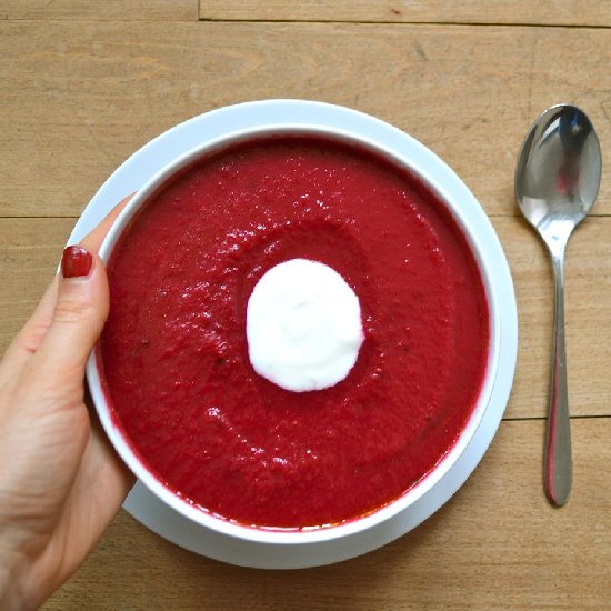 Gwyneth’s Beetroot Soup