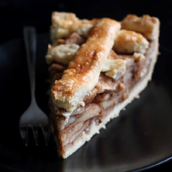 Traditional Dutch Apple Pie