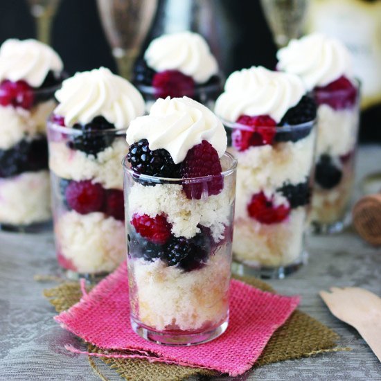 Skinny Champagne Parfaits