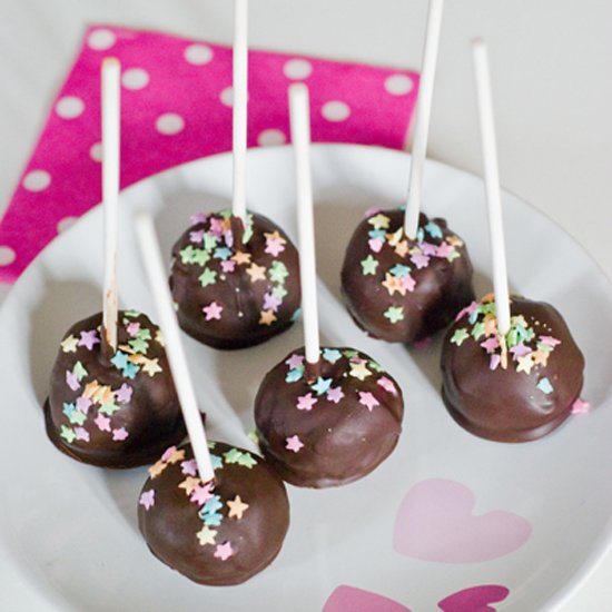 Panettone cake pops