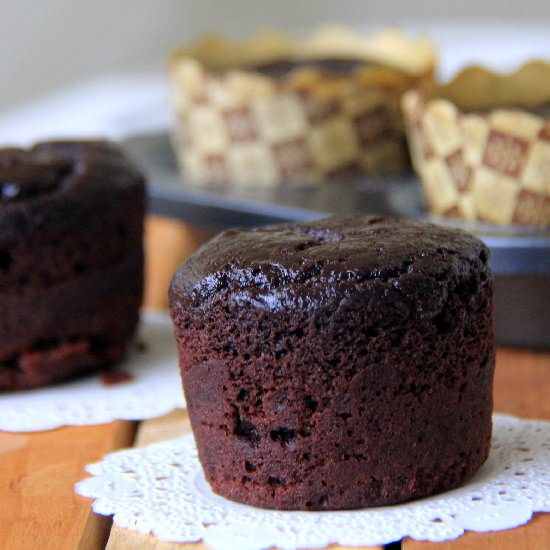 Chocolate cupcake with avocado